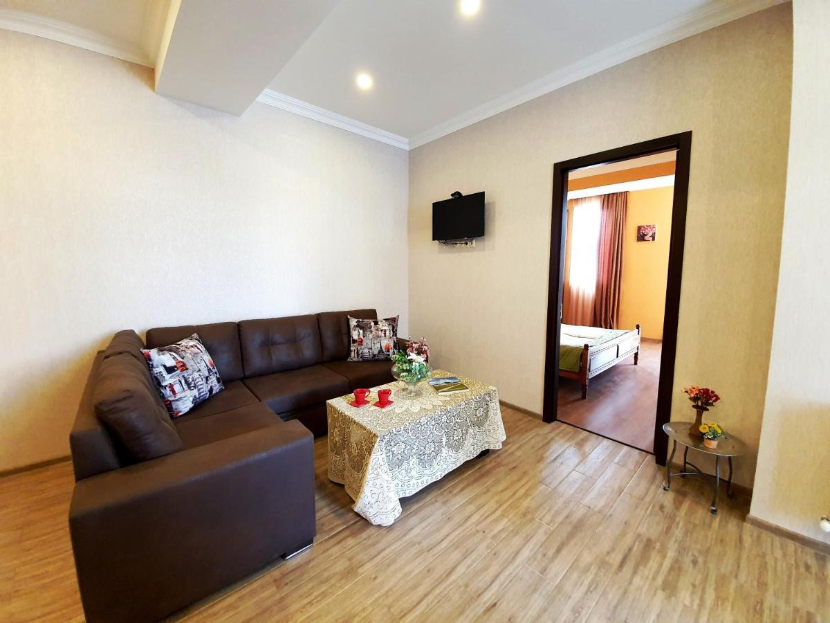 Fantaflat Old Tbilisi Apartment Zewnętrze zdjęcie